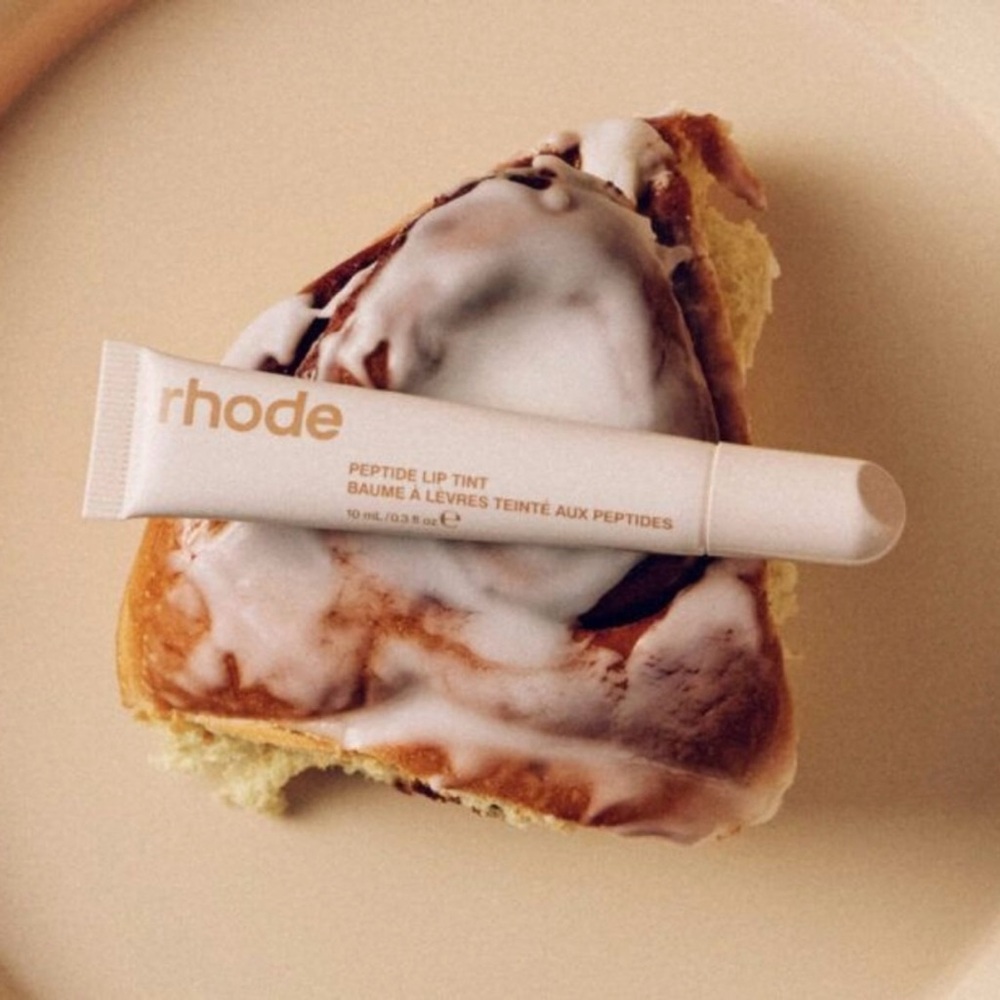 LIMITED EDITION Rhode Peptide Lip Tint in Cinnamon Roll